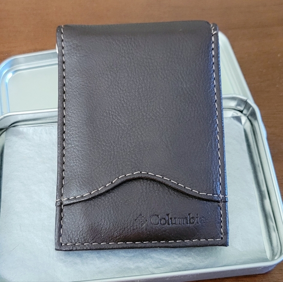 Columbia Other - Columbia Brown Leather Mens Wallet